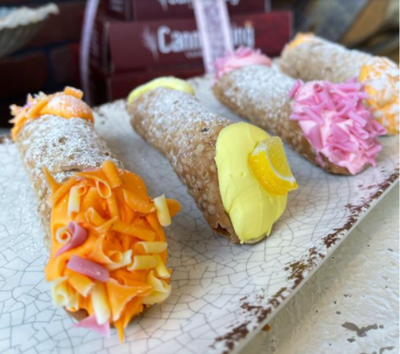 Assorted Fruit Cannoli