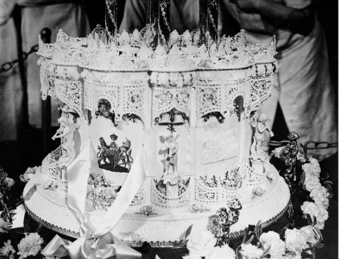 Queen Elizabeth's wedding cake