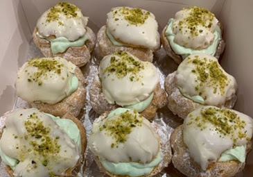 pistachio cream puff