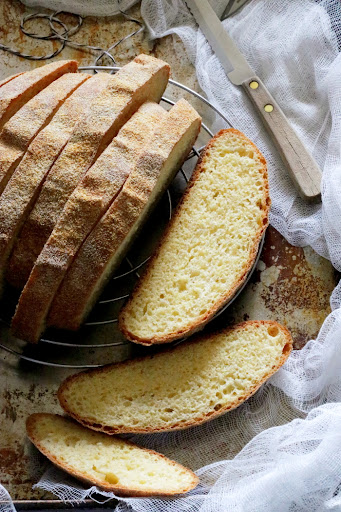 Polenta ricotta bread