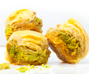 Kol w Shkor pistachios baklava Delices des Cedres