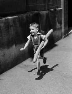 Le Petit Parisien, Willy Ronis (1952)