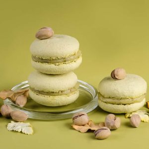 pistachio macaron Dessert Advisor