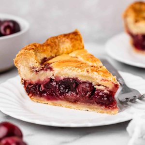 Cherry pie (Joy Food Sunshine)