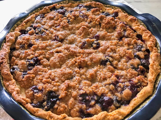 Blueberry crumb pie (Allrecipes)